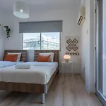 Citrus 3-bedroom In 라르나카