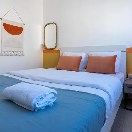 Citrus 3-bedroom In Apartament *
