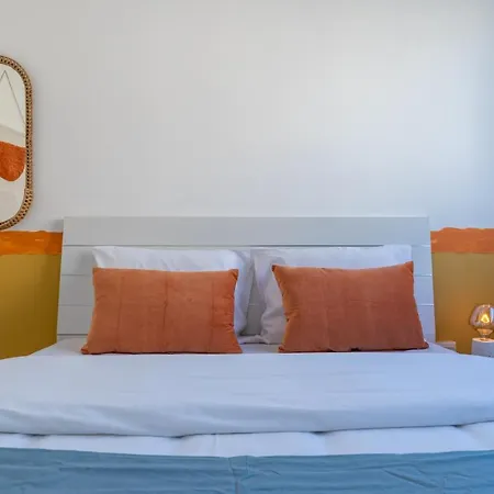 Citrus 3-bedroom In Apartament *